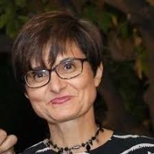 Contestación de Amparo Pernichi (IU) a Laura Ruiz (PP) sobre Infraestructuras.