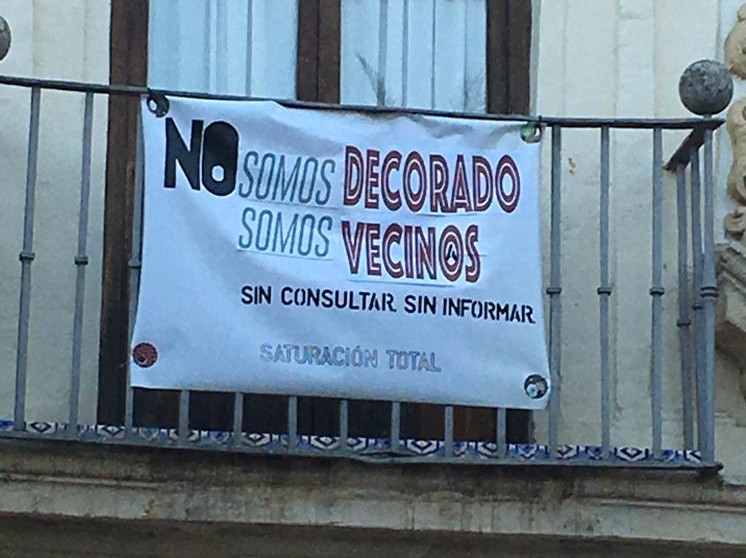 Al-zahara denuncia el uso abusivo del casco histórico para procesiones y eventos