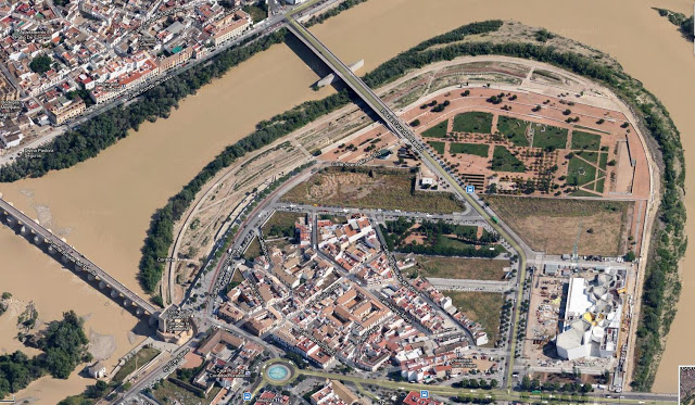 La Asociación vecinal La Axerquía, sobre el aparcamiento para residentes en el centro histórico