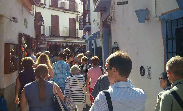 CONviviendo propone «un modelo de turismo y convivencia respetuoso y enriquecedor»