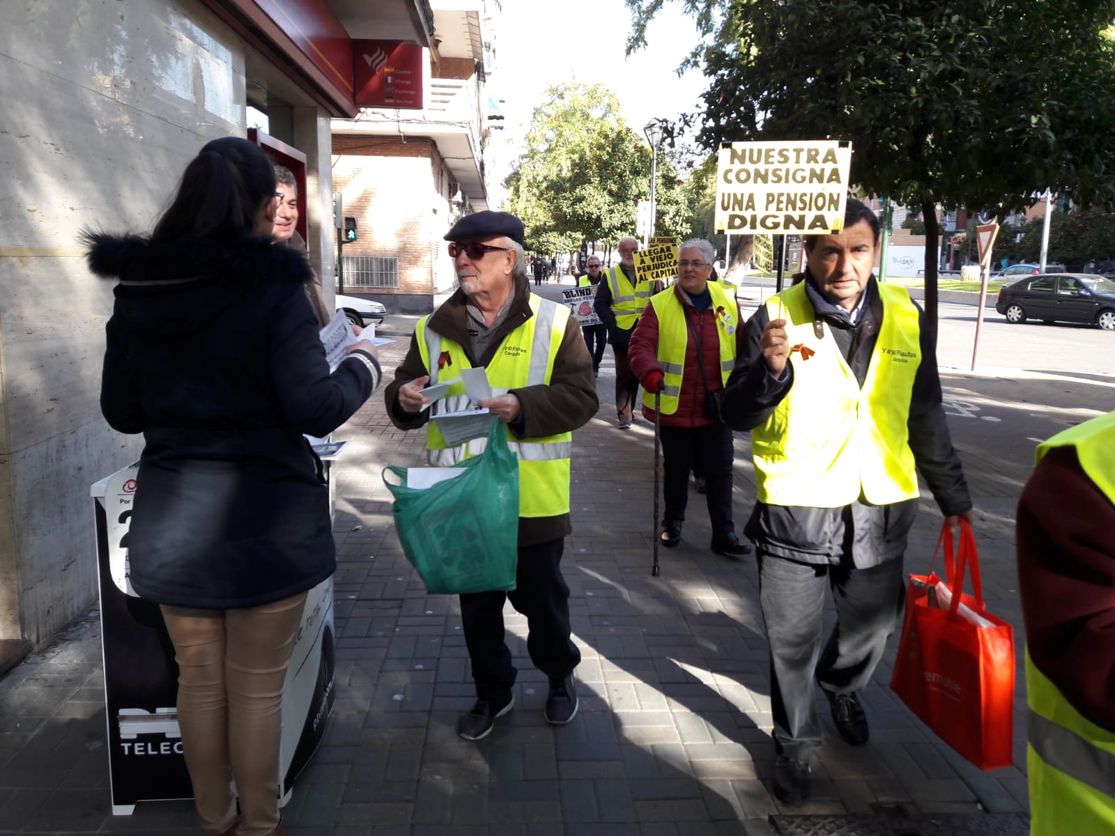 Pensionistas y aspirantes: ¡Uníos!