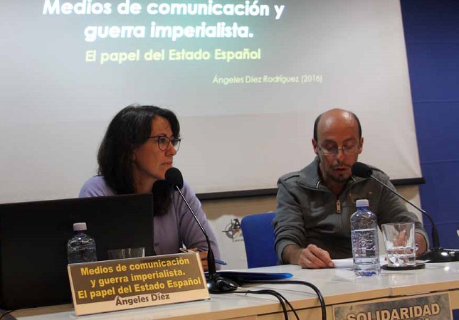 Entrevista a Ángeles Díez (FAI): «el reconocimiento de Guaidó por parte de Pedro Sánchez supone una violación del derecho internacional y de nuestra propia Constitución»