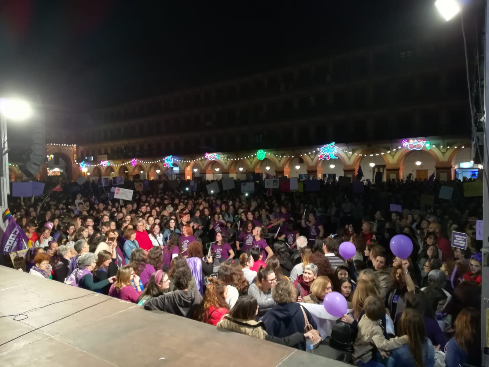 El 8M – una riada feminista… un mar feminista