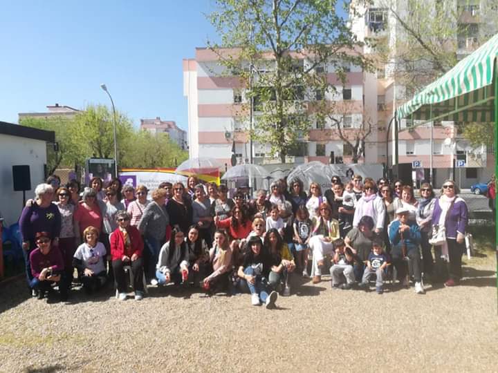 Fiesta feminista, cargada de poesía, música y baile