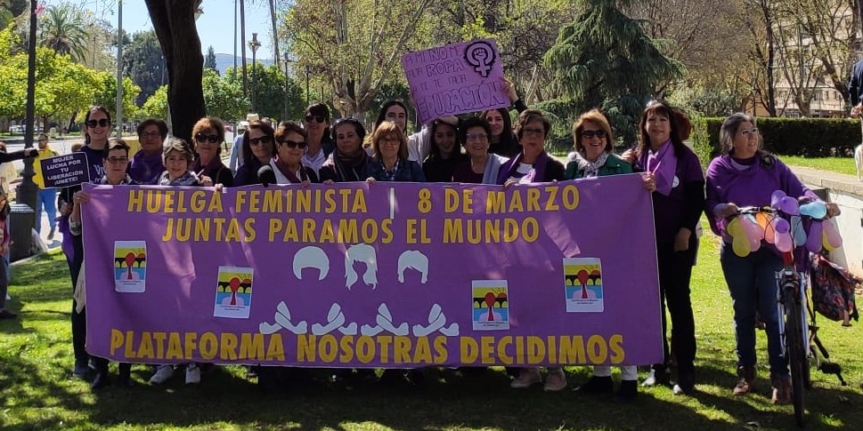 La razón y el corazón ganan la batalla al negacionismo troglodita: El movimiento feminista está más vivo que nunca