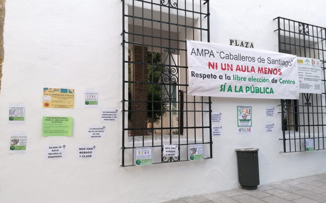 La vuelta al cole, un caótico sálvese quien pueda alentado por la Junta de Andalucía