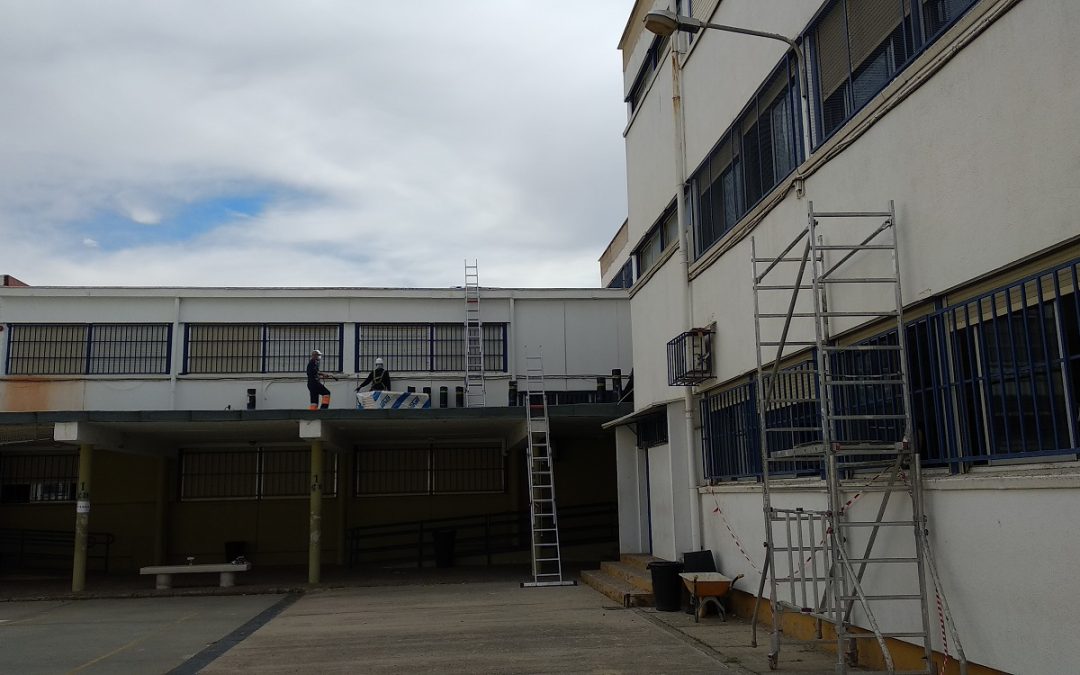 USTEA critica las instrucciones contra el calor de la Consejería de Educación