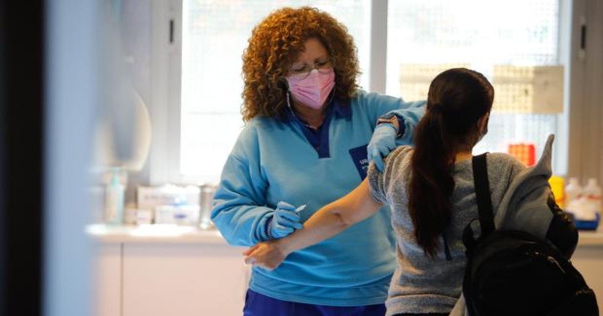 vacunacion-docentes-cordoba-kwaG–1200×630@abc