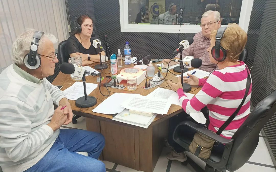 Llega el domingo, llegan Los Domingos de Paradigma, en Paradigma Radio