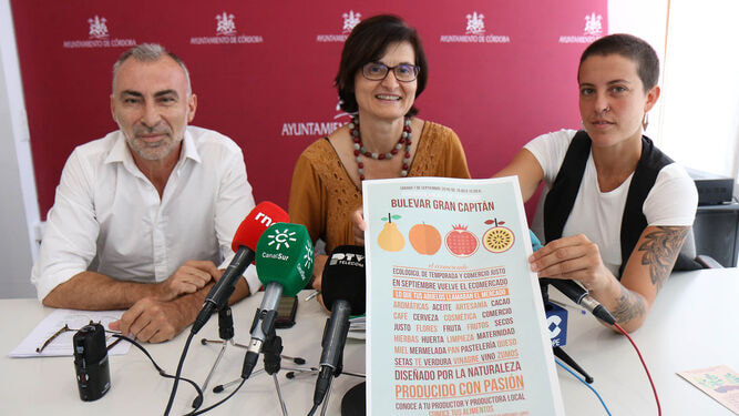 Homenaje del Ecomercado a Amparo Pernichi