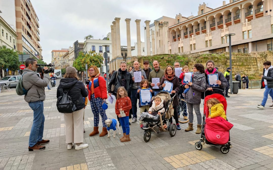 La Plataforma de AMPAS cordobesas «Niñ@s del Sur» entrega su carta a los reyes magos