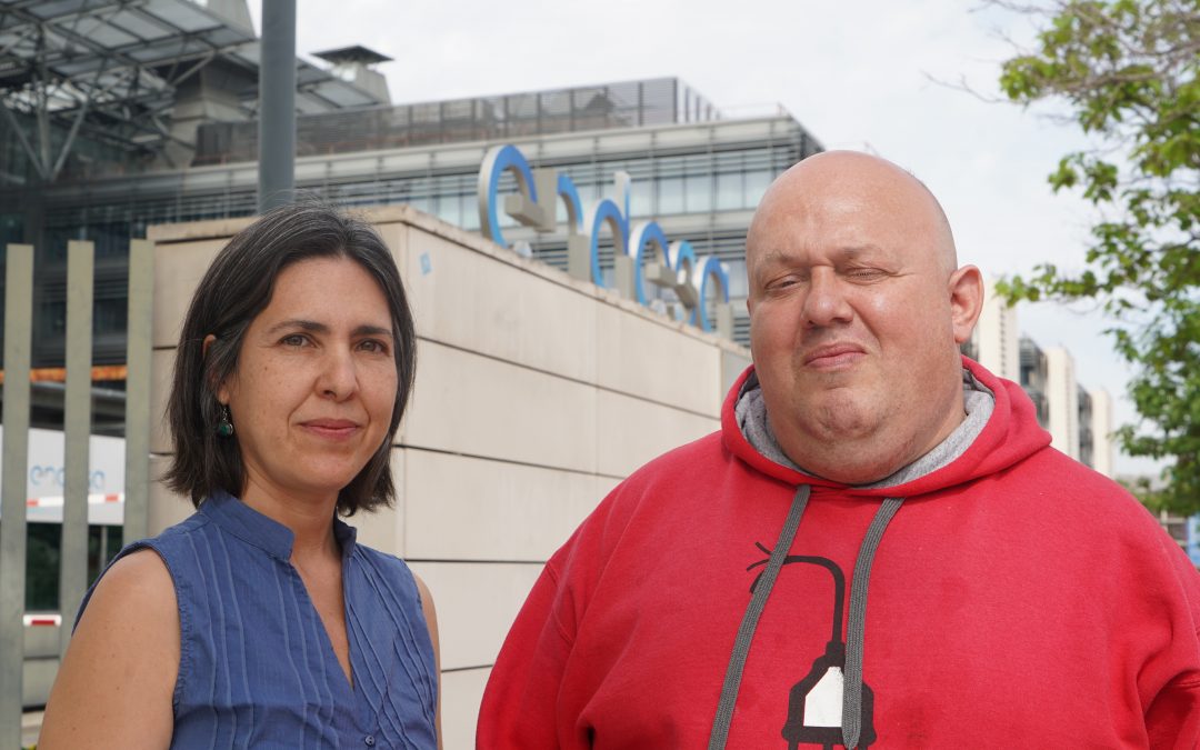 Los continuos cortes de luz que sufren diversos barrios de Andalucía llegan a la Junta de Accionistas de Endesa