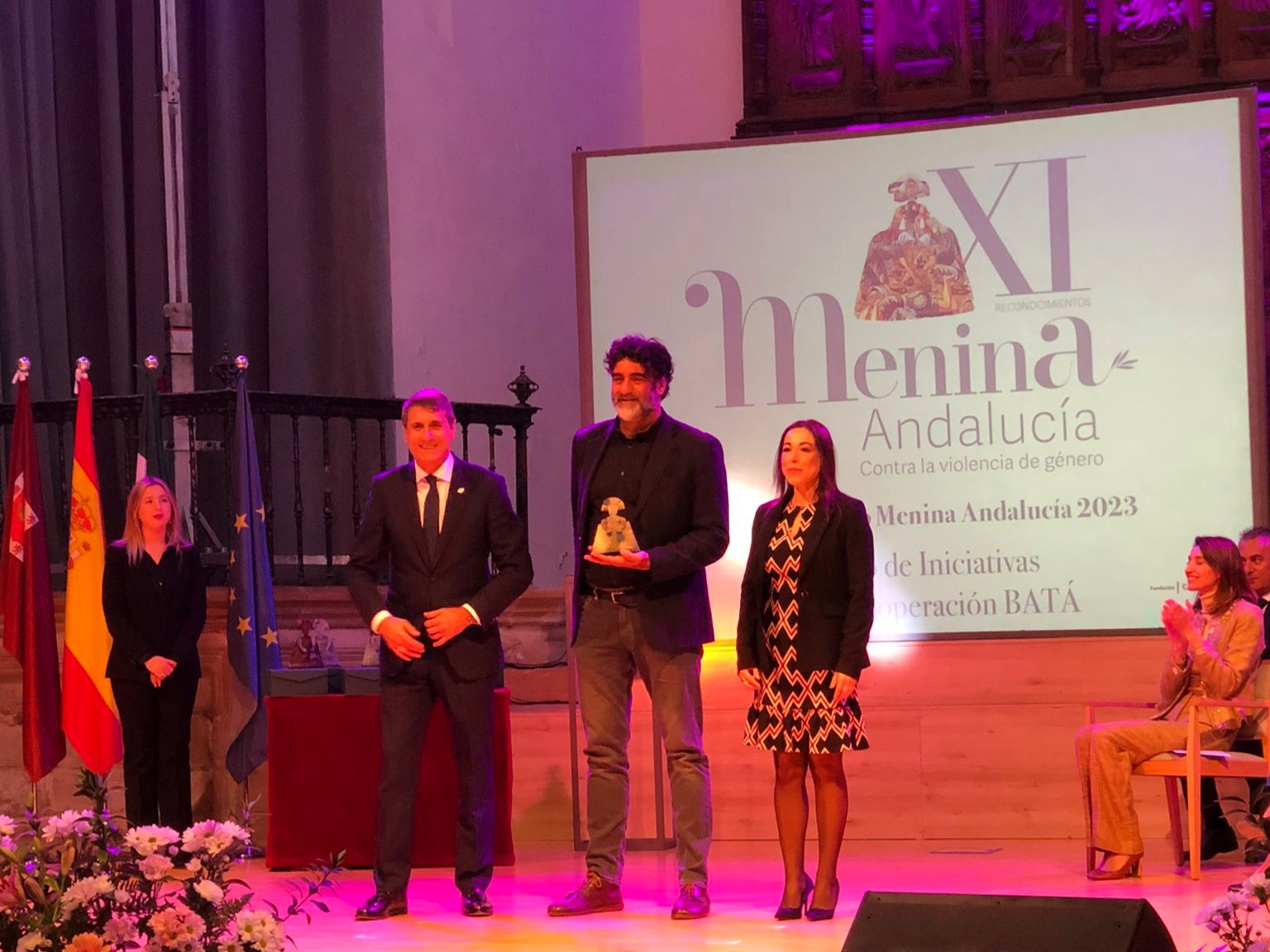 23-11-23 Premio Menina