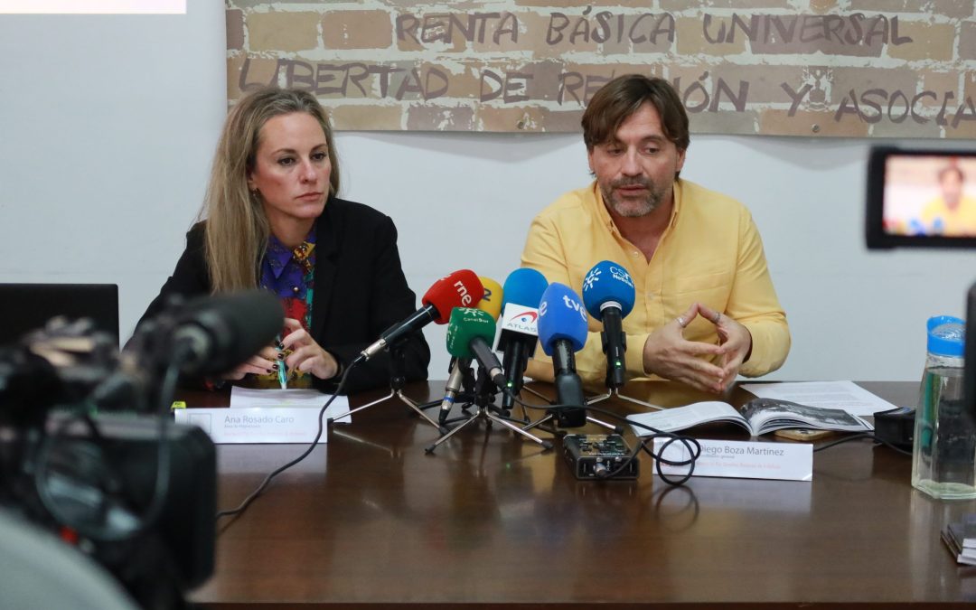 APDHA denuncia que «los CIEs son cárceles racistas encubiertas cuya principal función es intimidar a la población migrante»
