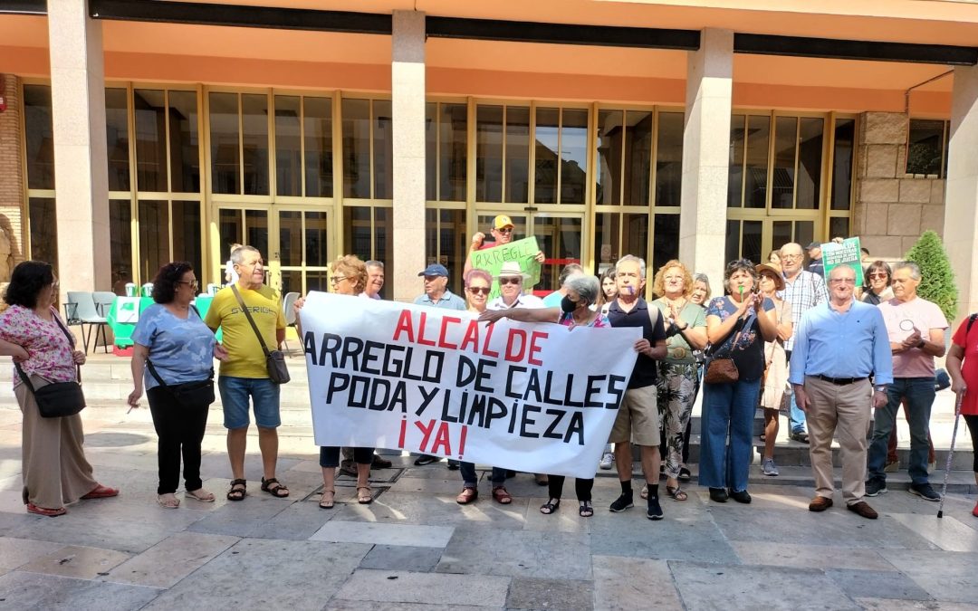 La Asociación Vecinal Guadalquivir desconfía de la efectividad de la Mesa Técnica creada para el Distrito Sur
