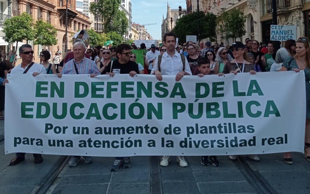 USTEA rechaza el acuerdo educativo de la Junta de Andalucía por insuficiente y excluyente