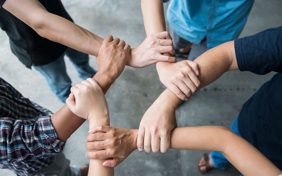 Dignidad o Sumisión