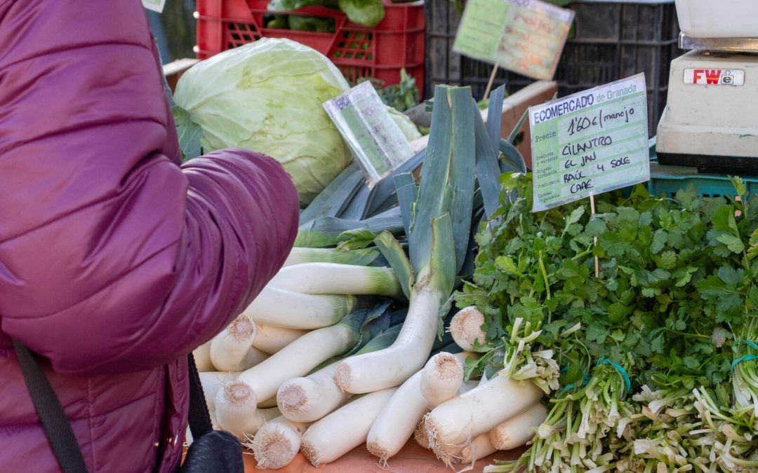 Nuestras pequeñas agricultoras y ganaderas nos necesitan. Y nosotras a ellas