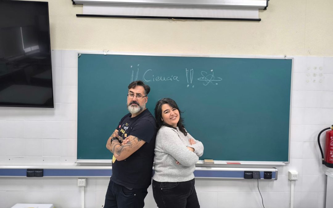 «Viajando directos hacia Marte, pero sólo de visita…», con Manolo Mora y Alicia Jurado y su «Ciencia Radiante»