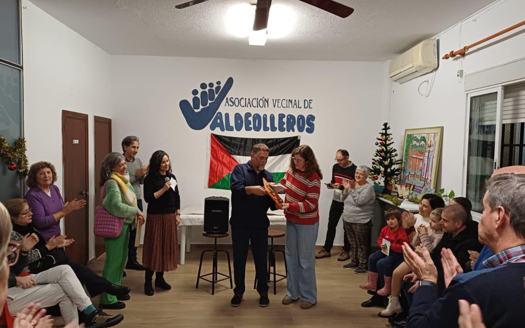 La Asociación Vecinal San Acisclo Valdeolleros recibe el Premio de Derechos Humanos 2025 de la APDHA