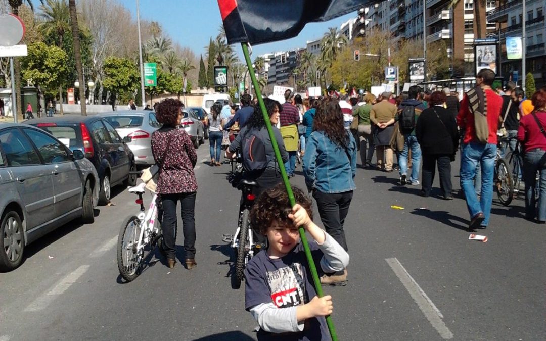 Ni guerra entre pueblos, ni paz entre clases